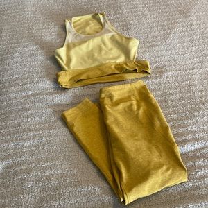 Outdoor Voices Bra and Legging Kit